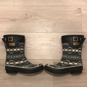 Pendleton Rain Boots!